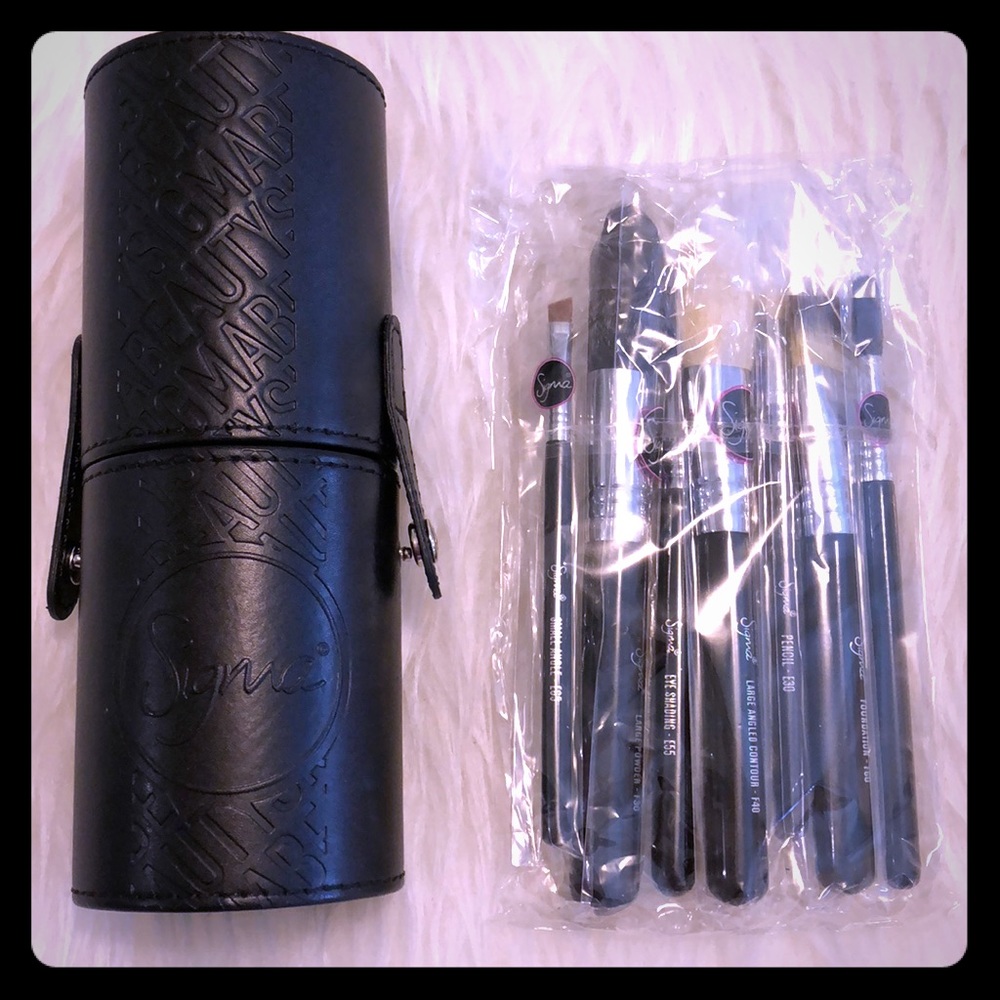 NEW! Sigma Beauty Travel Brush Kit -Make Me Classy